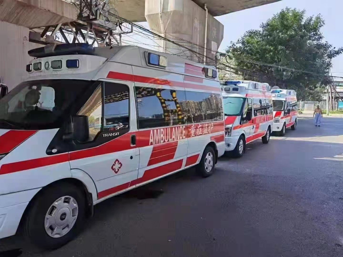 樟树市救护车出租